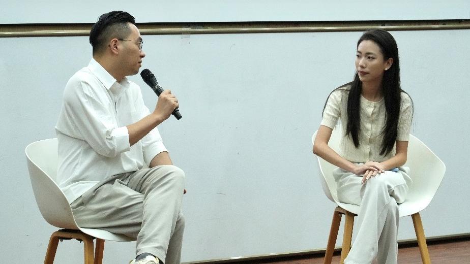央视舞台到建桥课堂！季千滟携主...